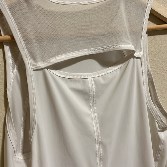 Lululemon Sculpt Tank - Picture 5 of 5